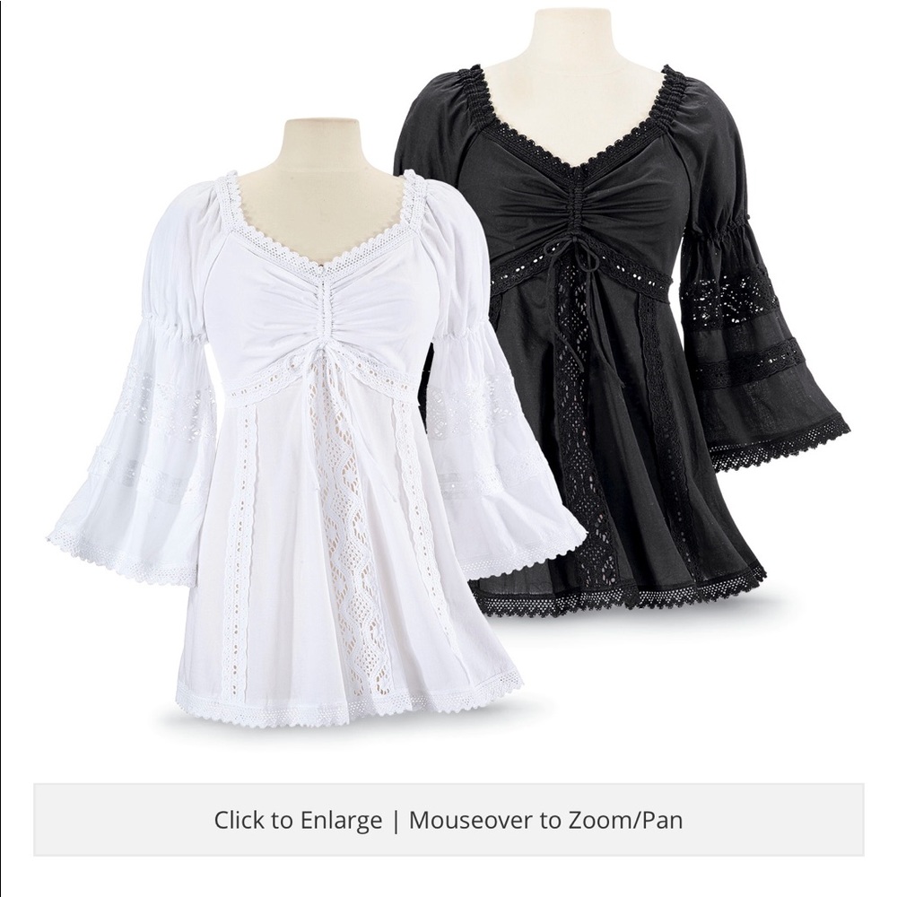 NWOT pyramid collection blouse in white